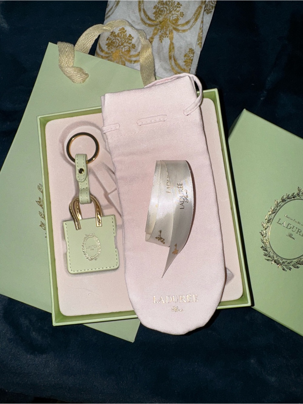 NEW! Ladurée Bag Keychain (Mini Bag Only) New in Box with Ribbon & Storage Pouch - Picture 4 of 7